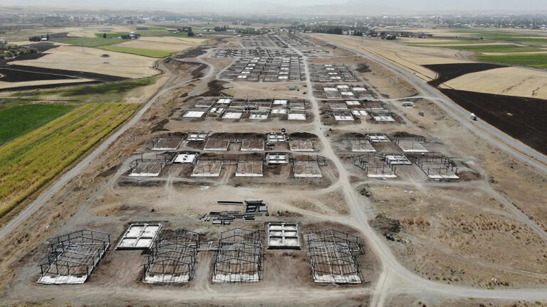 Ağrı İli 314 Adet Ahır Ünitesi ve 3 Adet Veteriner Binası