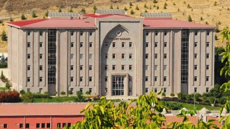 Yozgat Şefaatli Adliye Sarayı